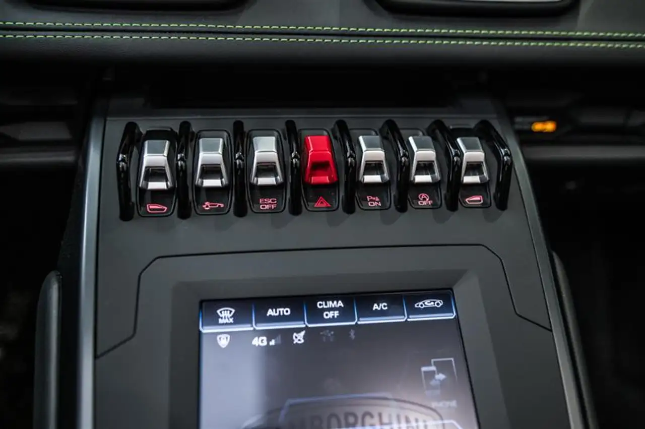 Lamborghini Huracán - Image 13