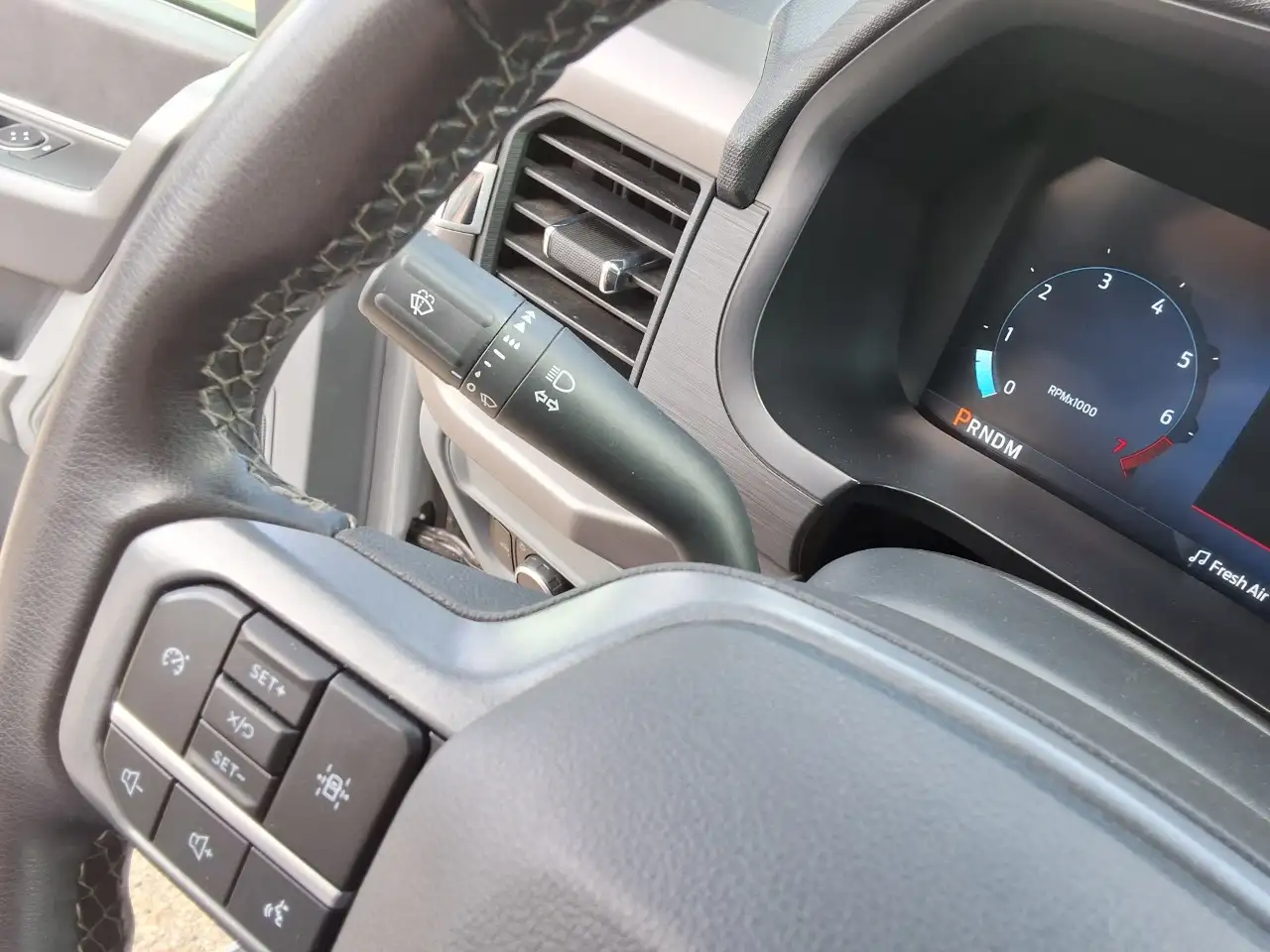Ford F-150 - Image 34