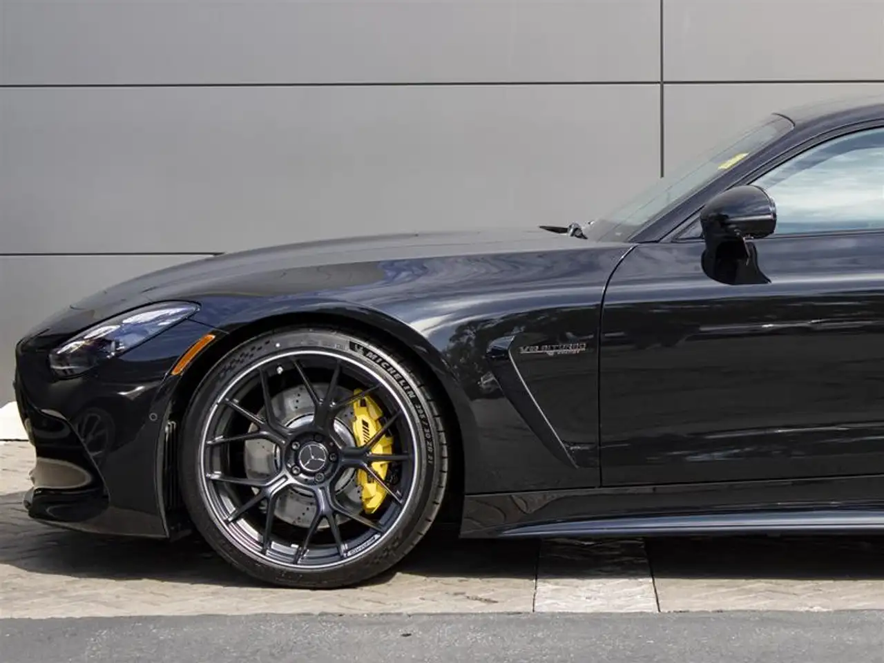 Mercedes-Benz AMG GT - Image 3