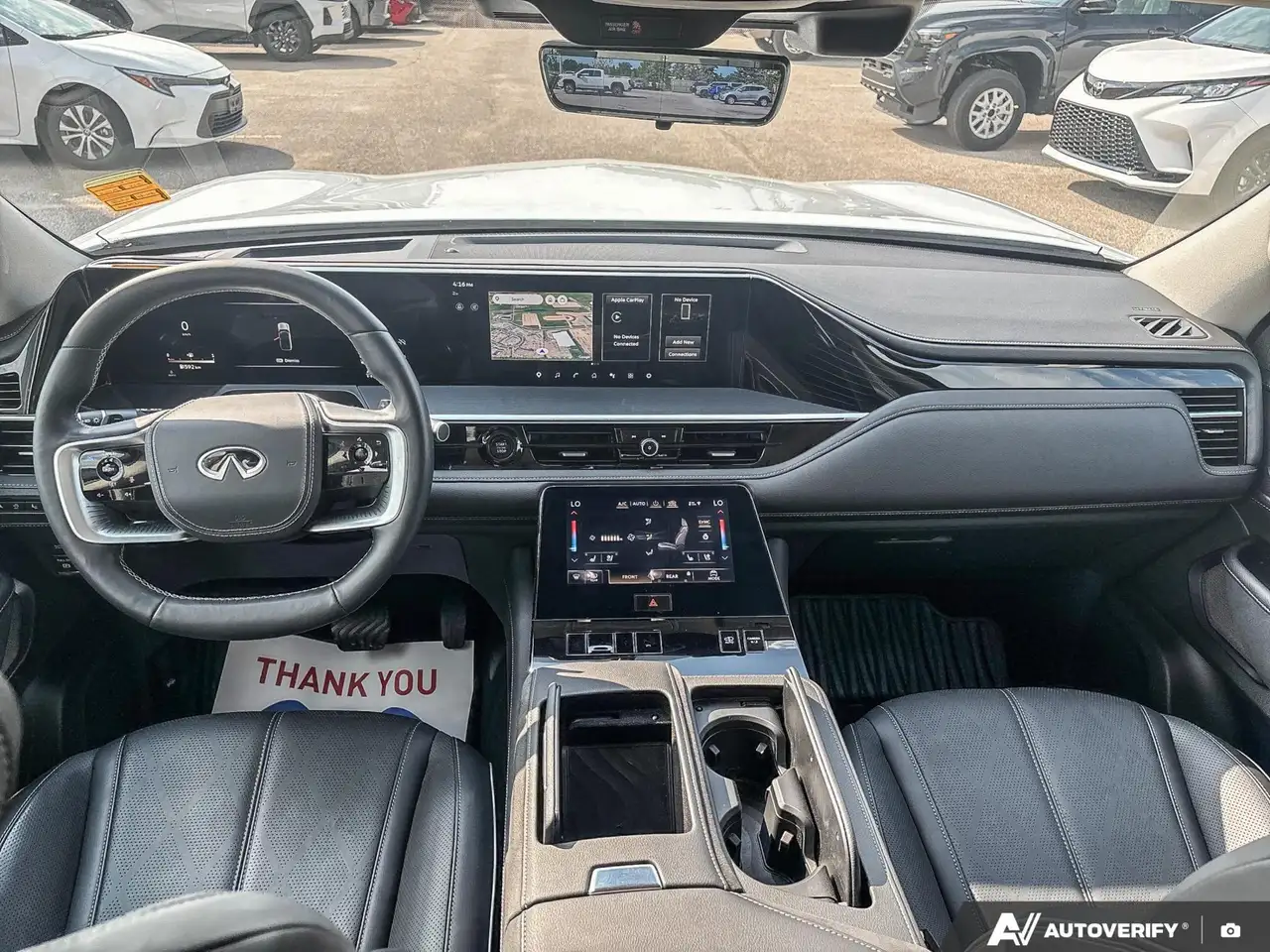 Infiniti QX80 - Image 25