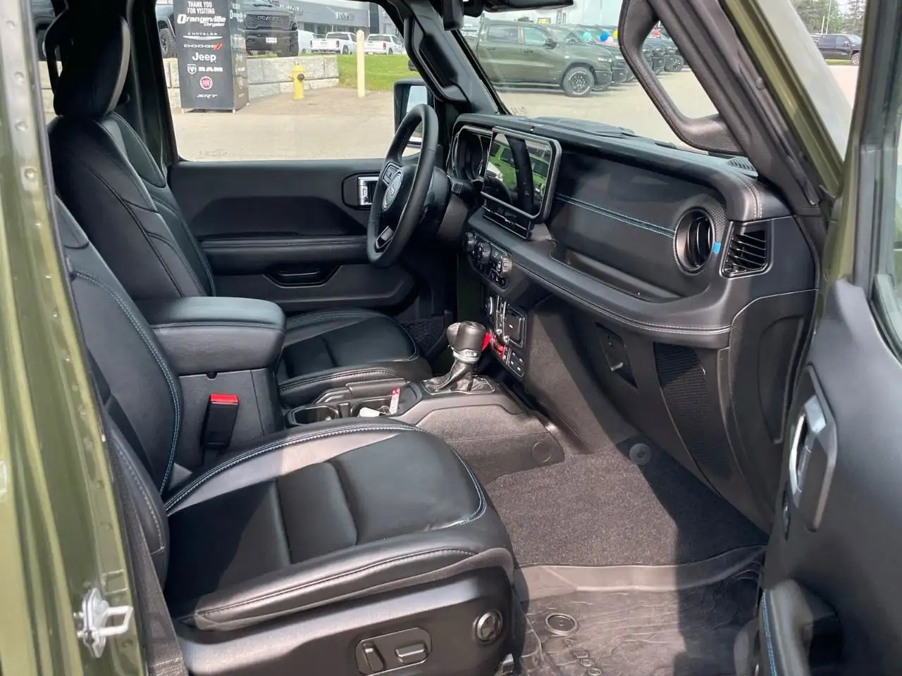 Jeep Wrangler - Image 15