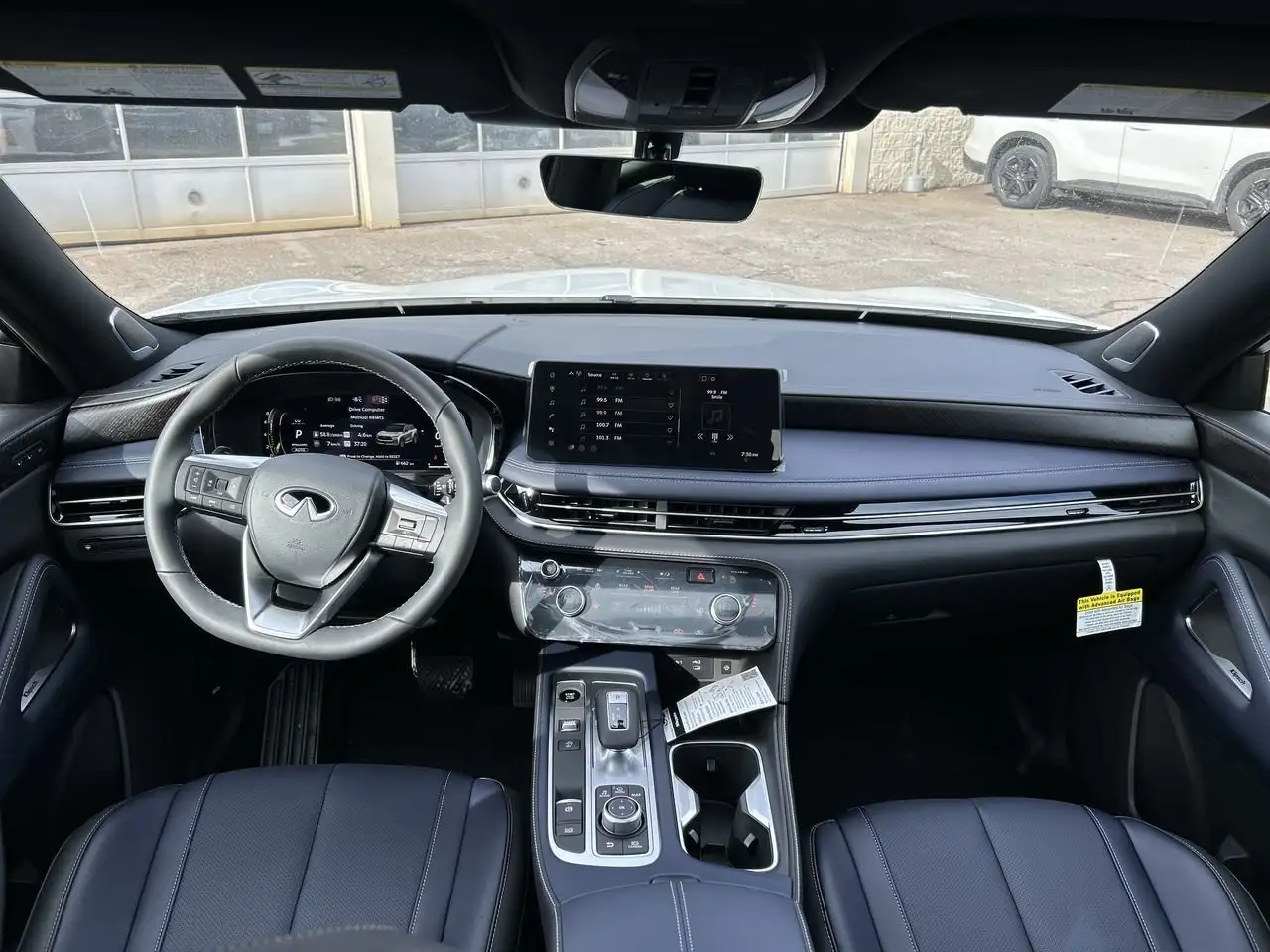 Infiniti QX60 - Image 29