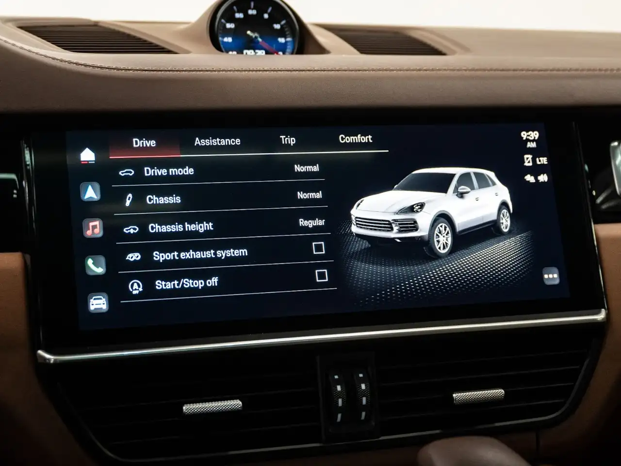 Porsche Cayenne - Image 21