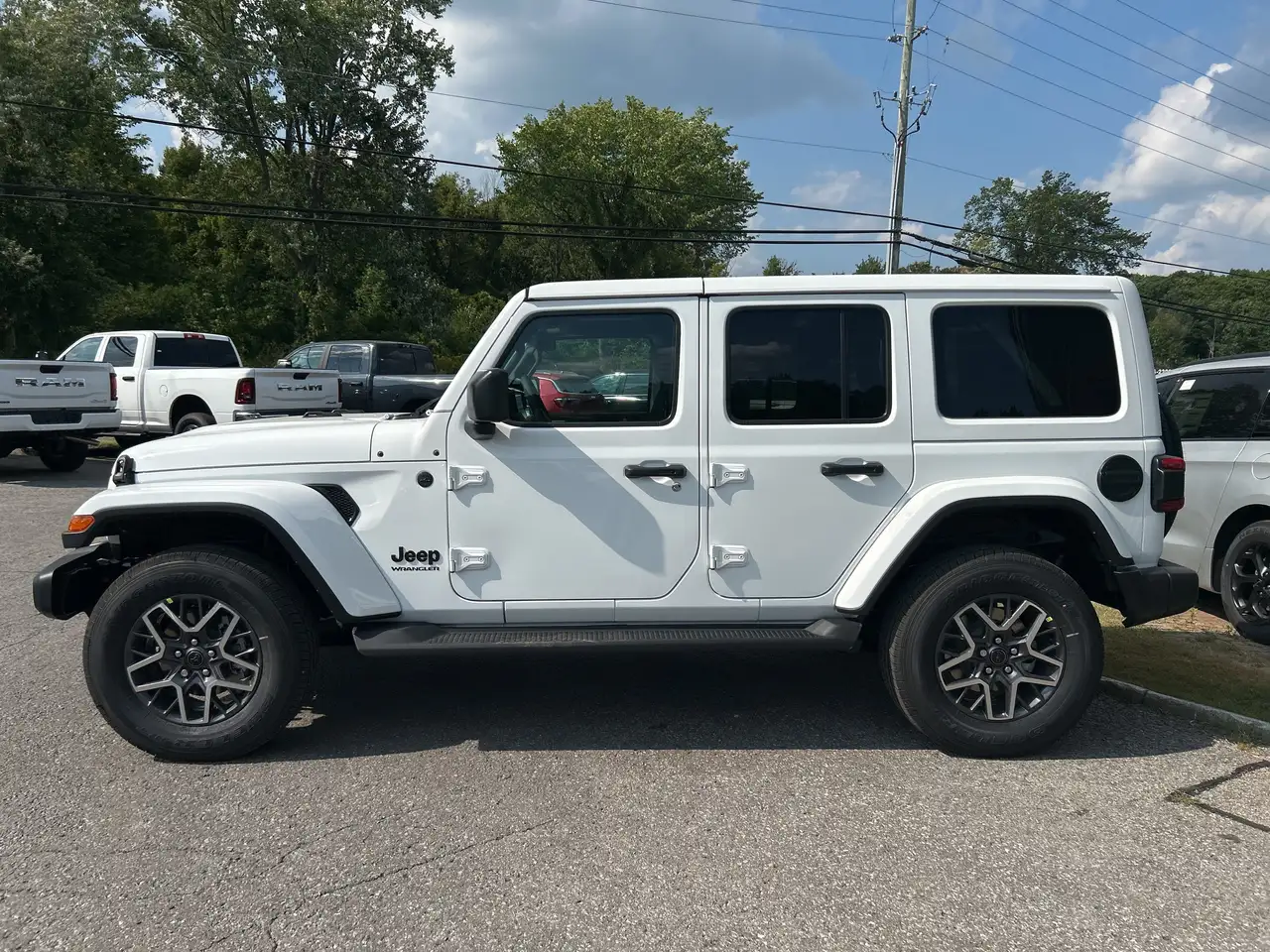 Jeep Wrangler - Image 4