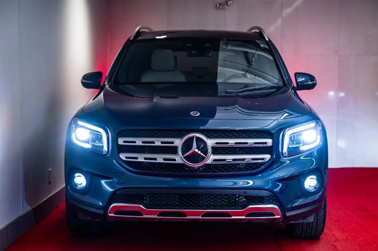 Mercedes-Benz GLB - Image 18