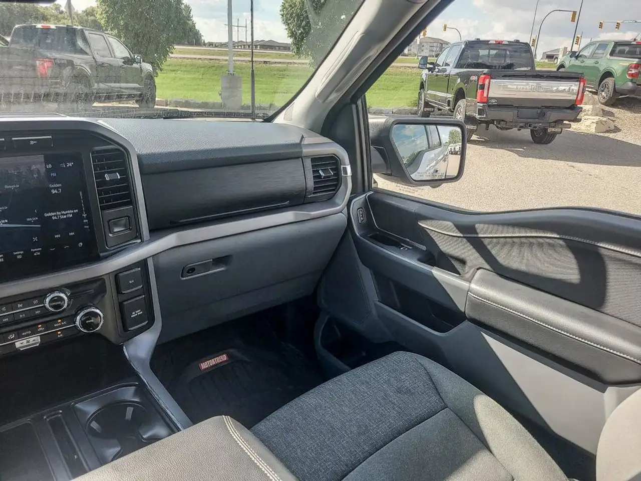 Ford F-150 - Image 11