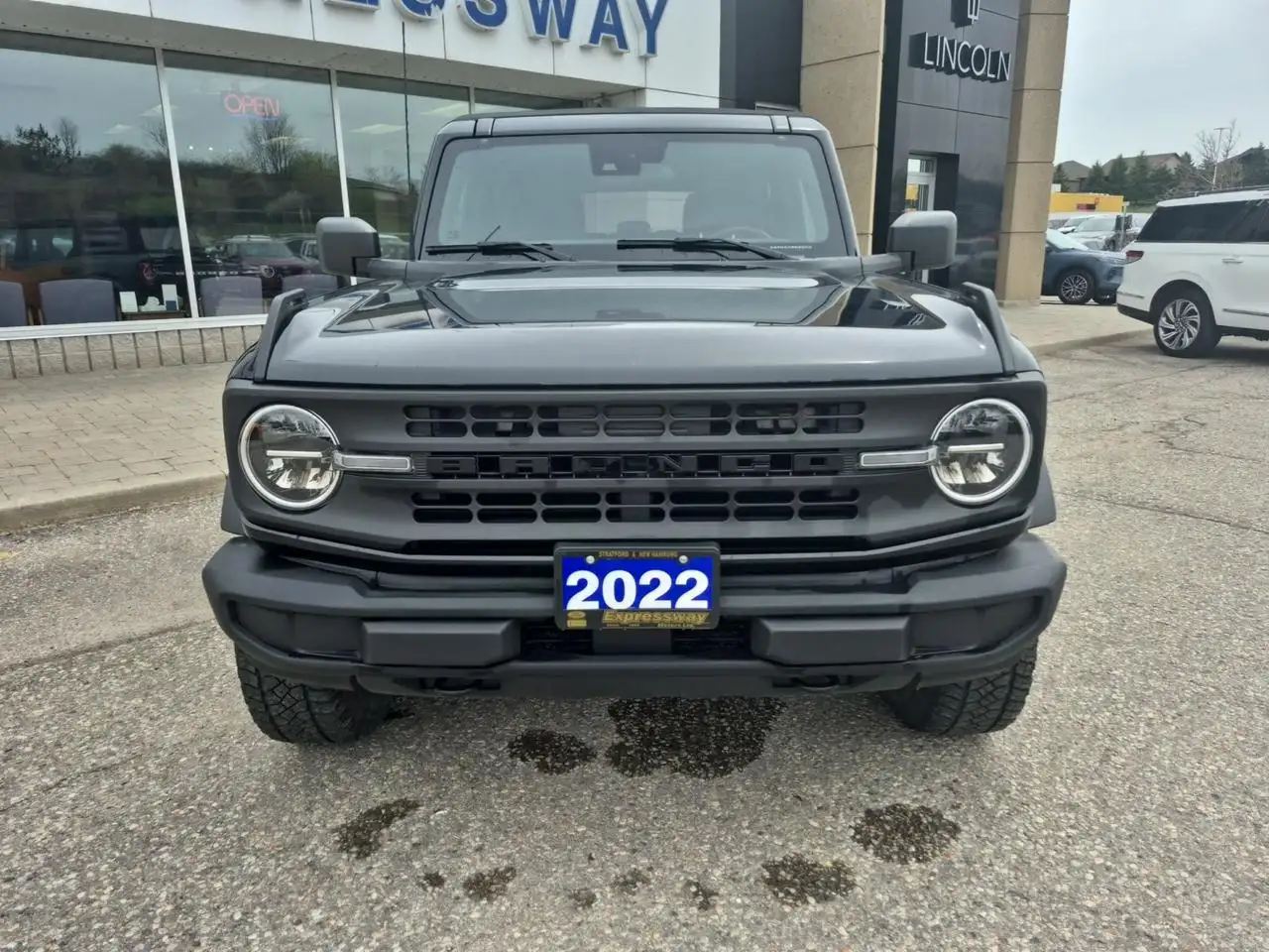 Ford Bronco - Image 3