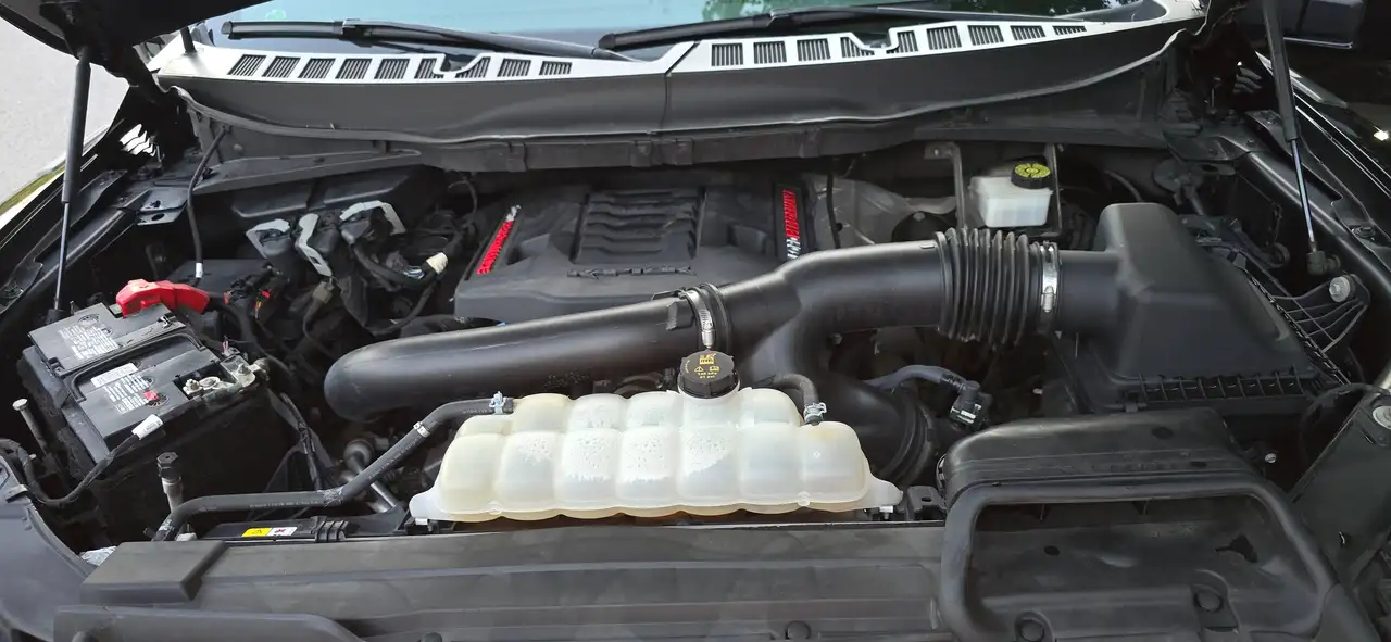 Ford F-150 - Image 39