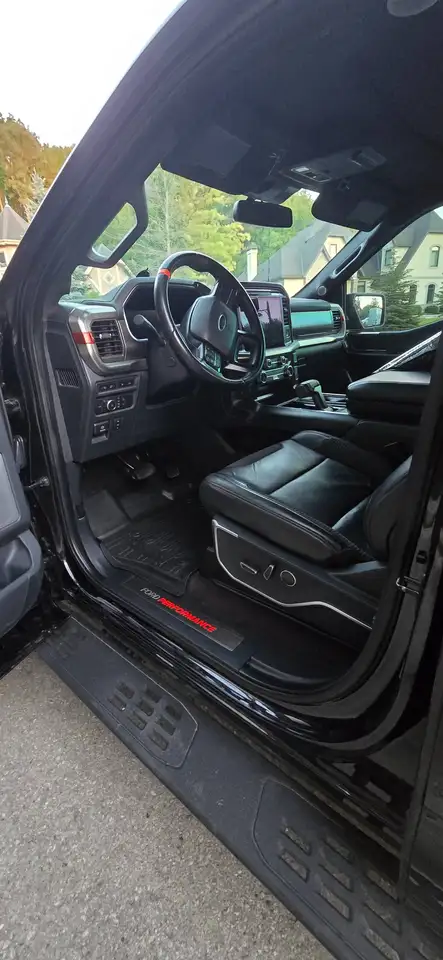 Ford F-150 - Image 24
