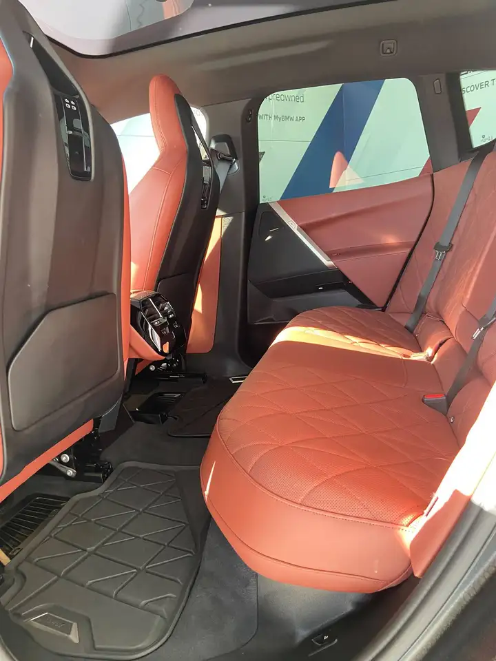 BMW iX - Image 14