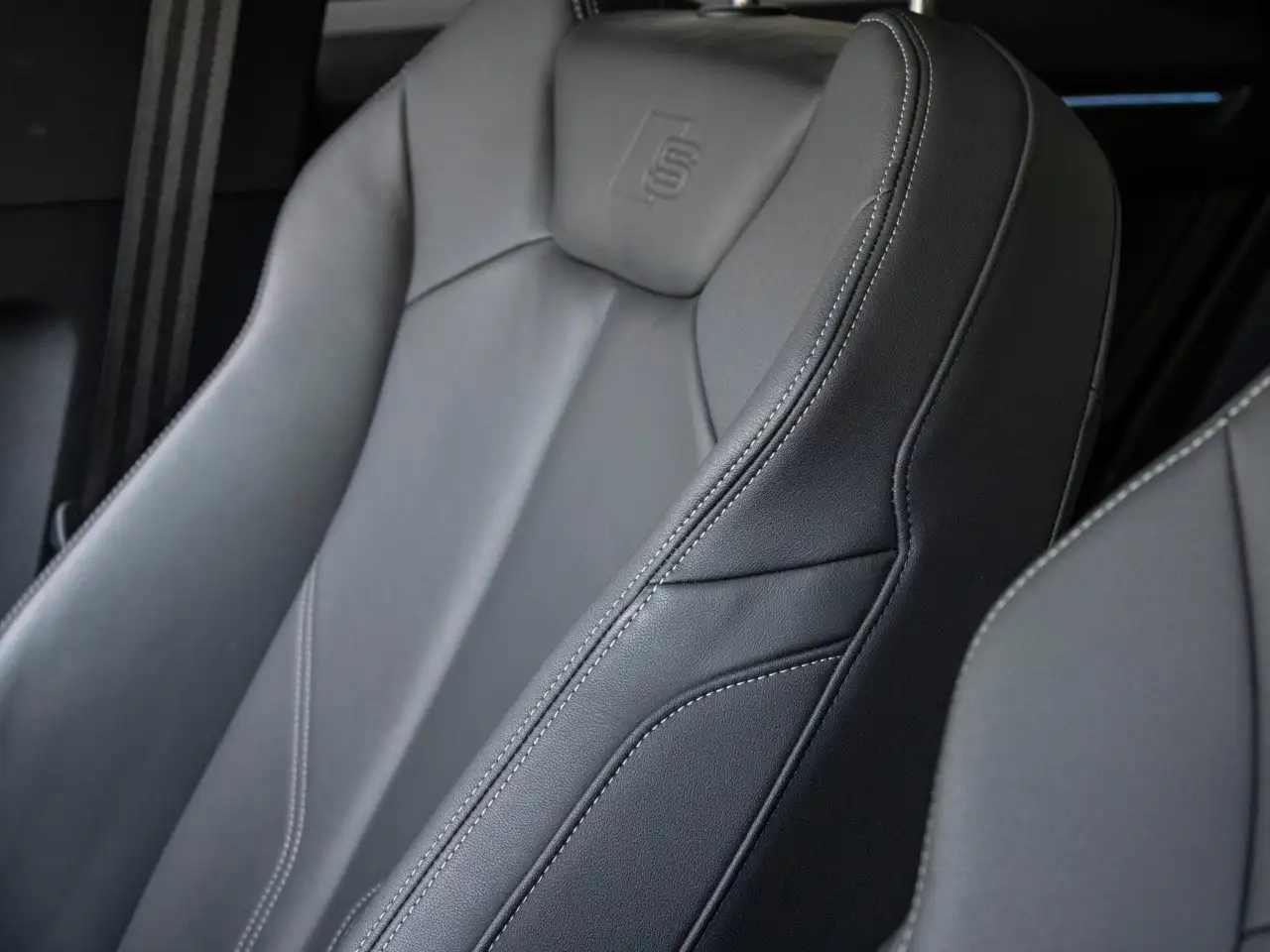 Audi Q3 - Image 13