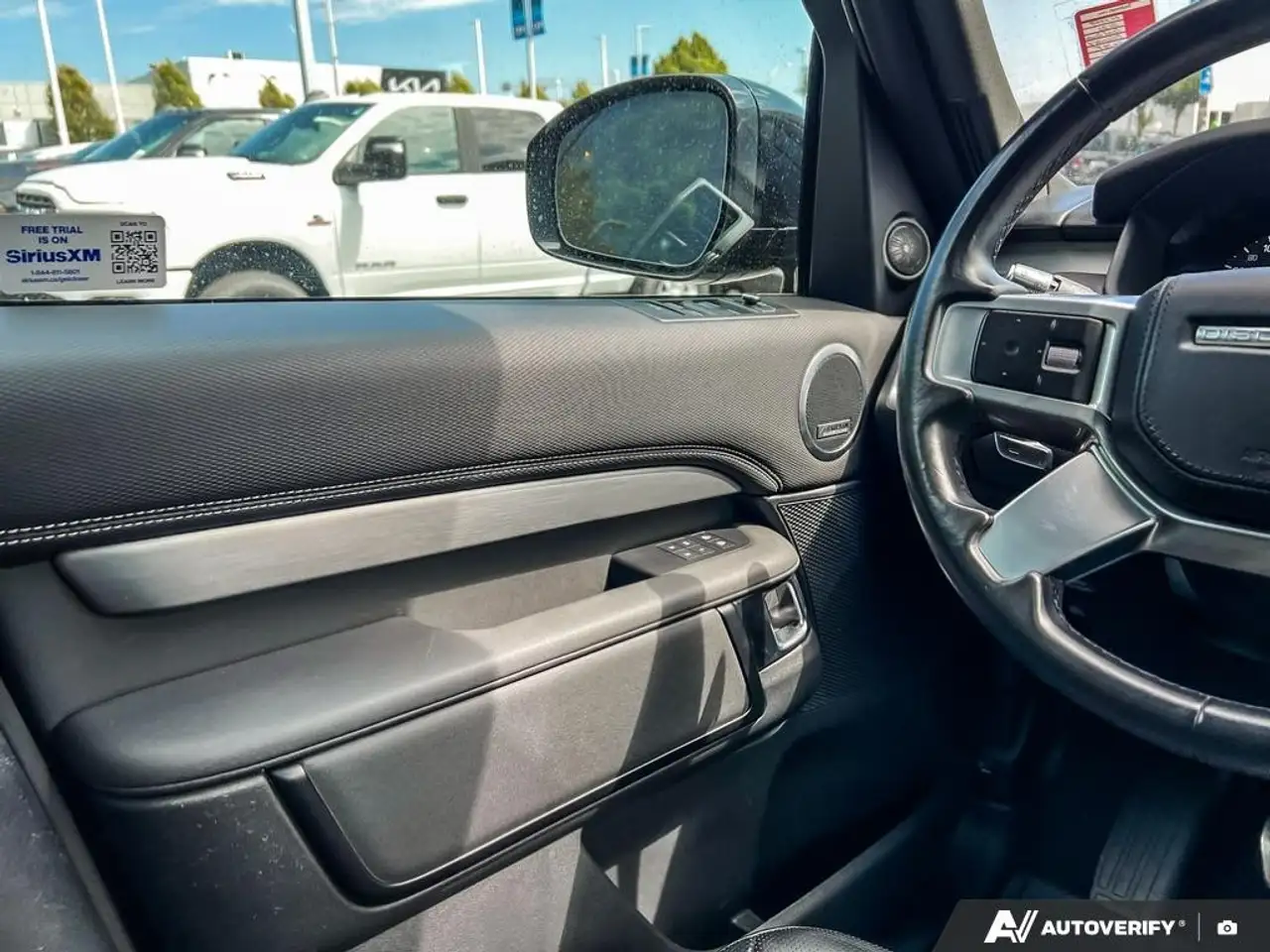 Land Rover Discovery - Image 15