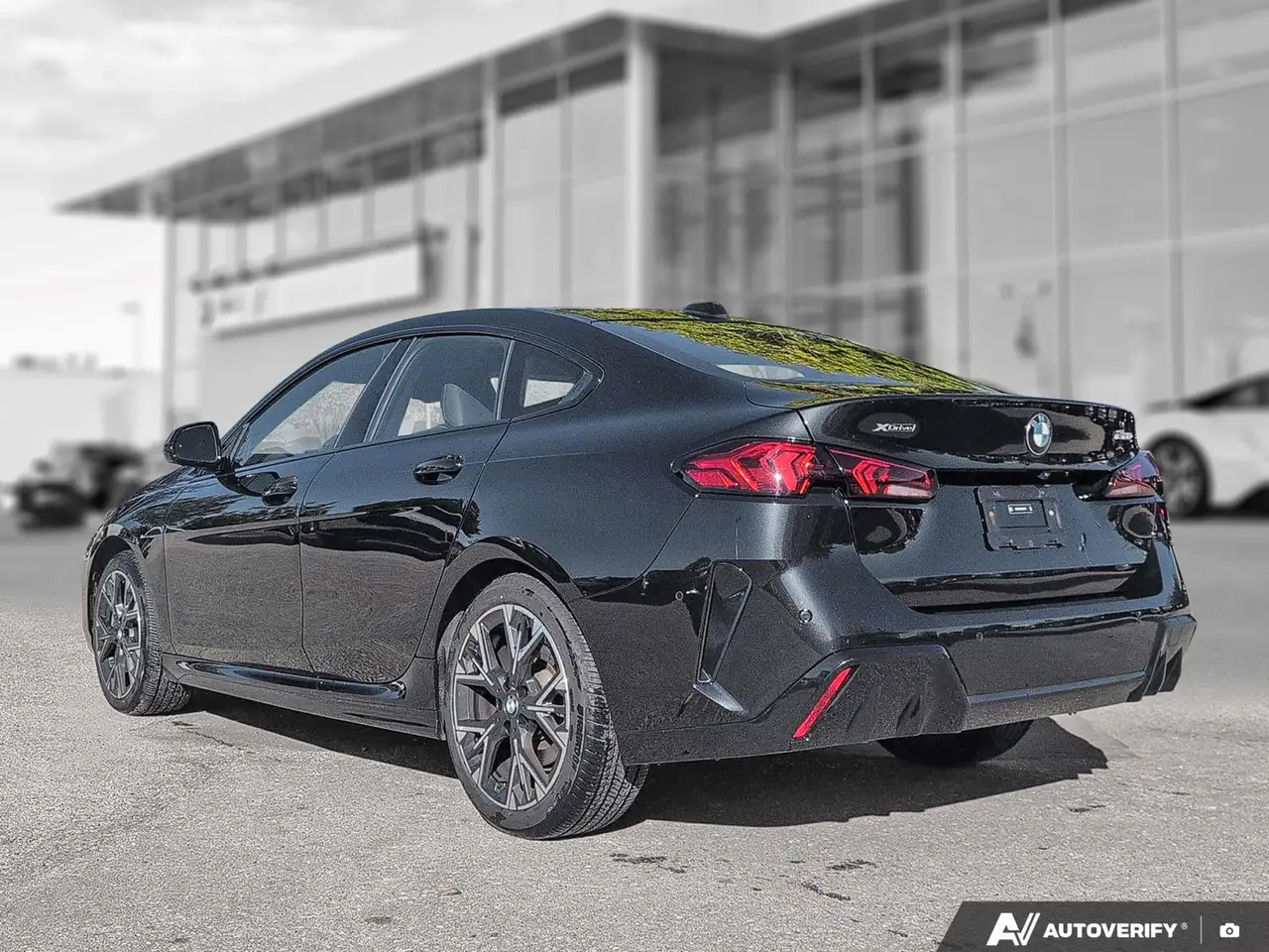 BMW 2 Series - Image 4
