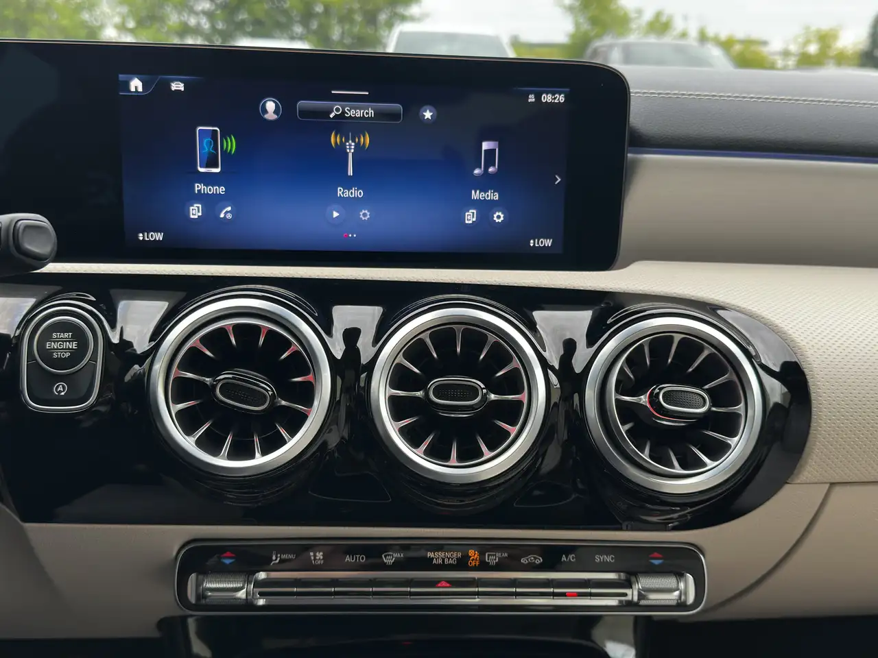 Mercedes-Benz CLA - Image 21