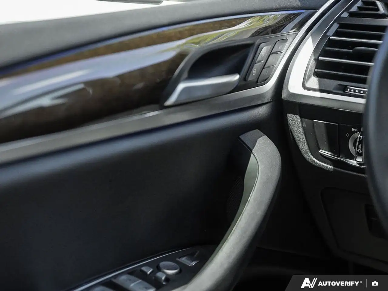 BMW X3 - Image 18