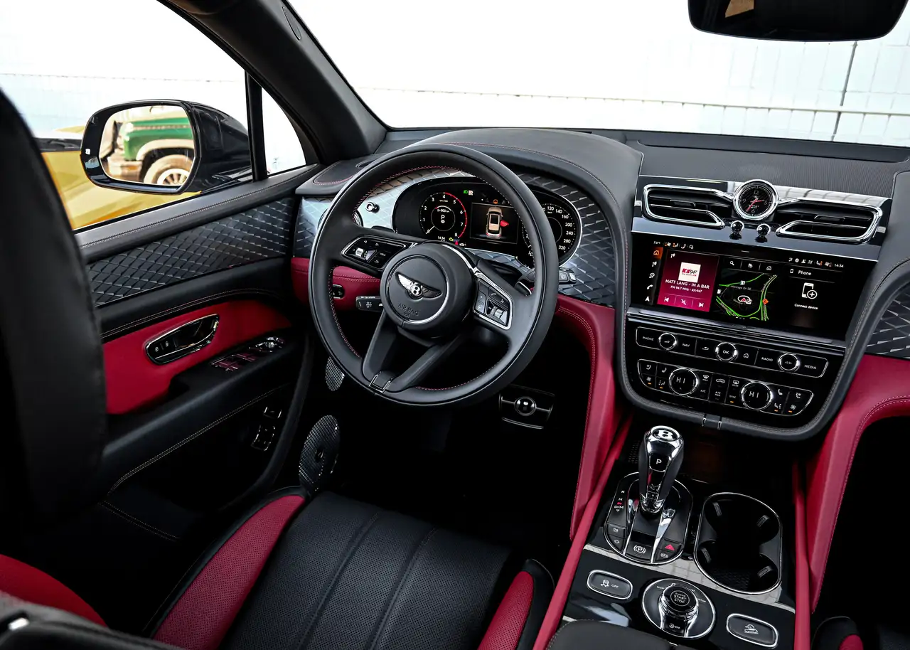 Bentley Bentayga - Image 16
