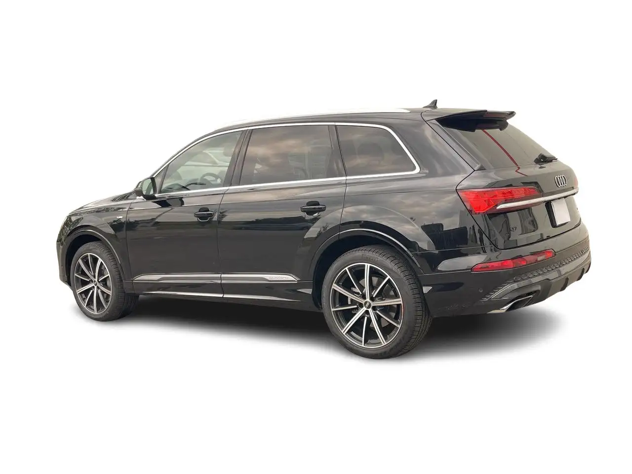 Audi Q7 - Image 12