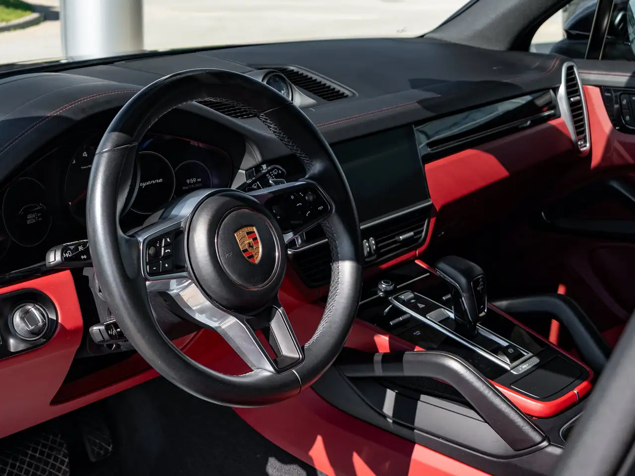 Porsche Cayenne - Image 22