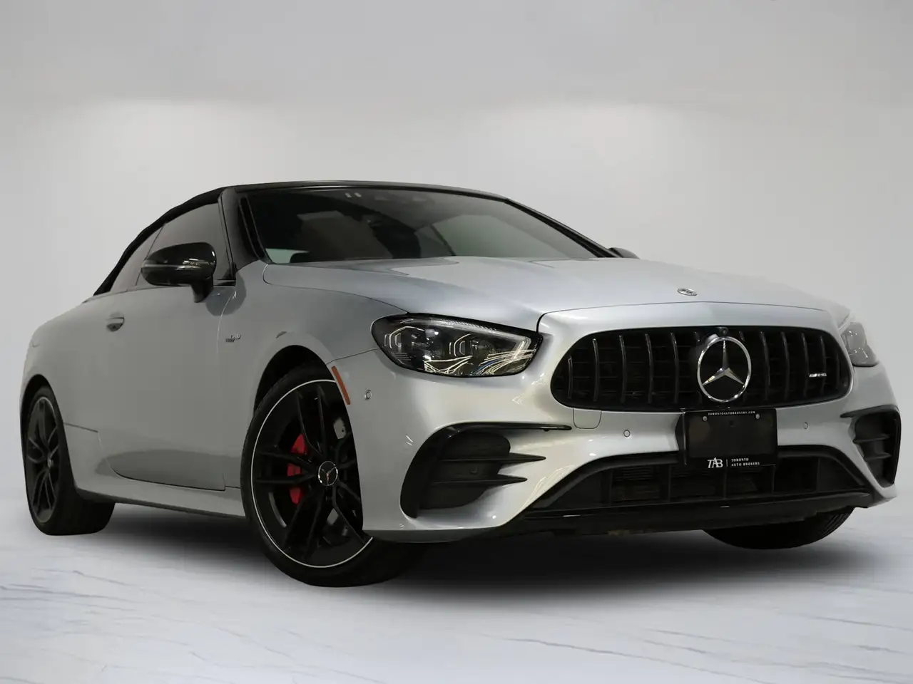 Mercedes-Benz E-Class - Image 22