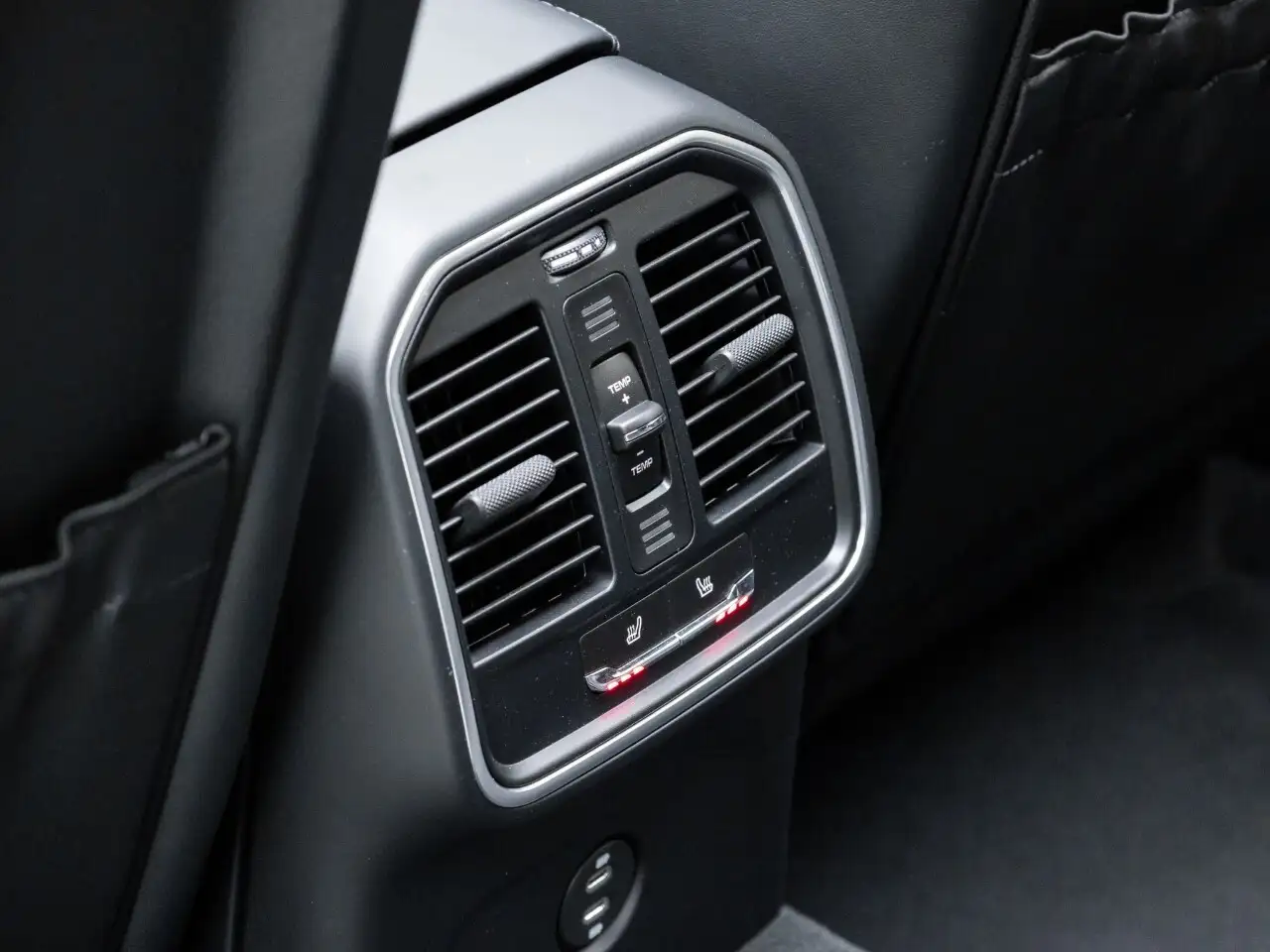 Porsche Macan - Image 31