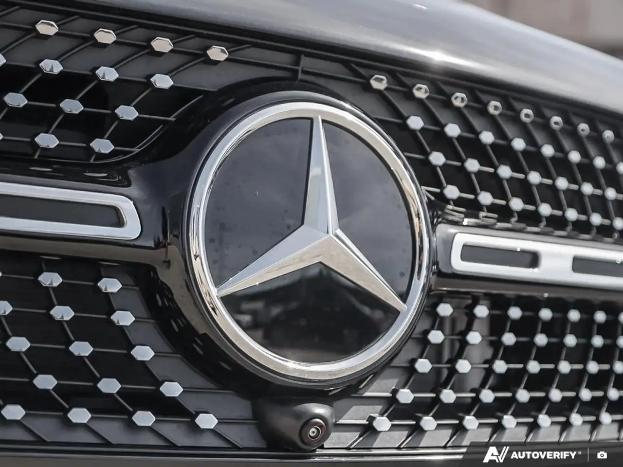 Mercedes-Benz GLB - Image 8