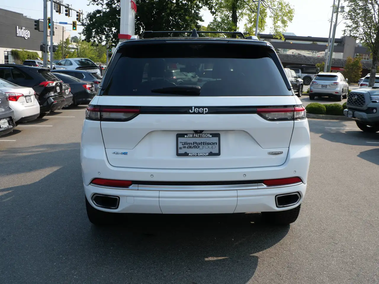 Jeep Grand Cherokee - Image 9