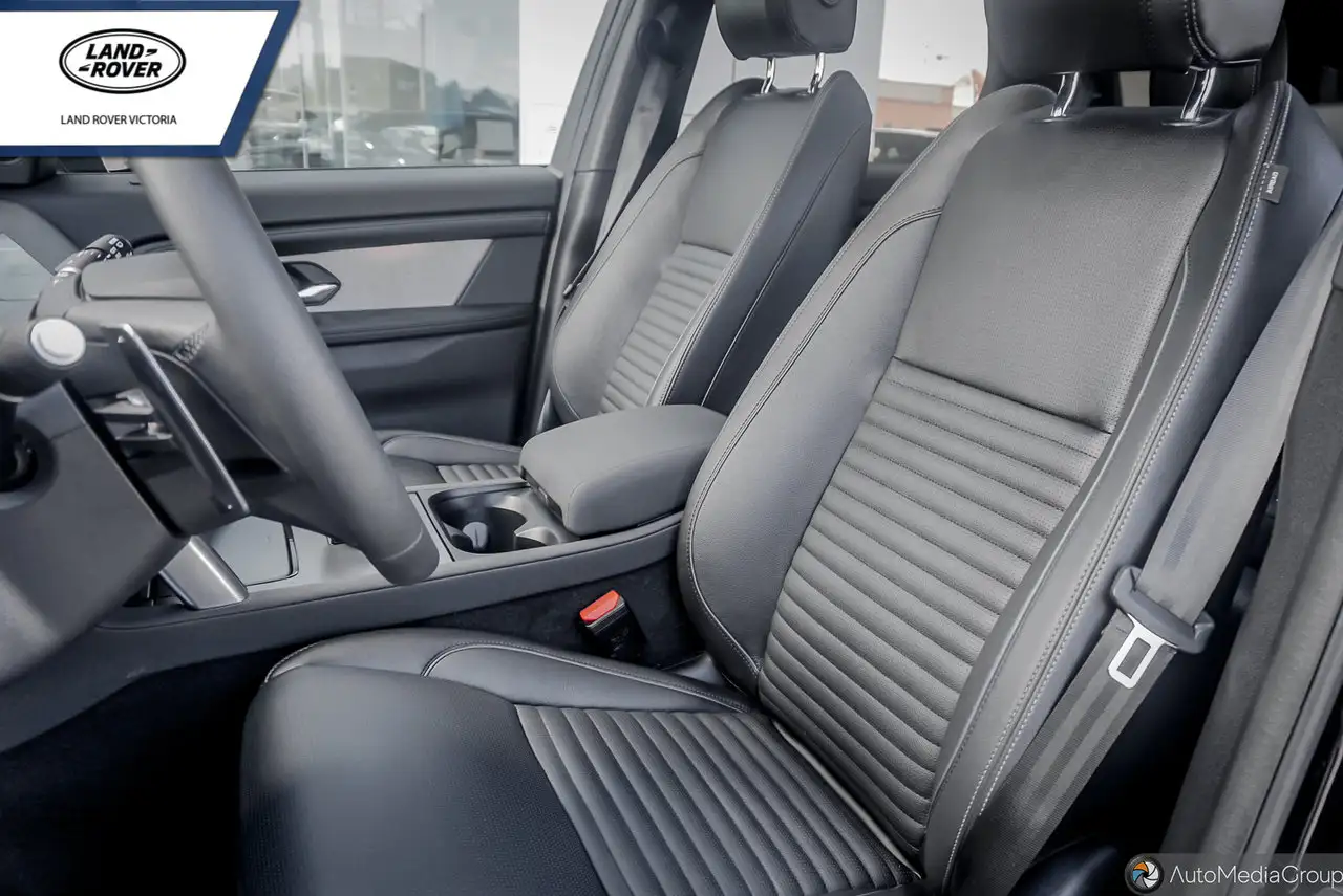 Land Rover Discovery Sport - Image 11