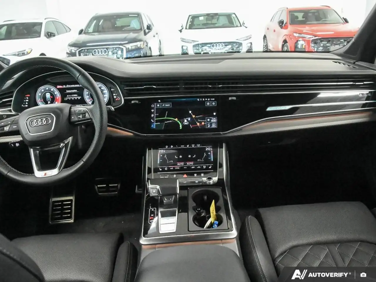 Audi SQ7 - Image 11