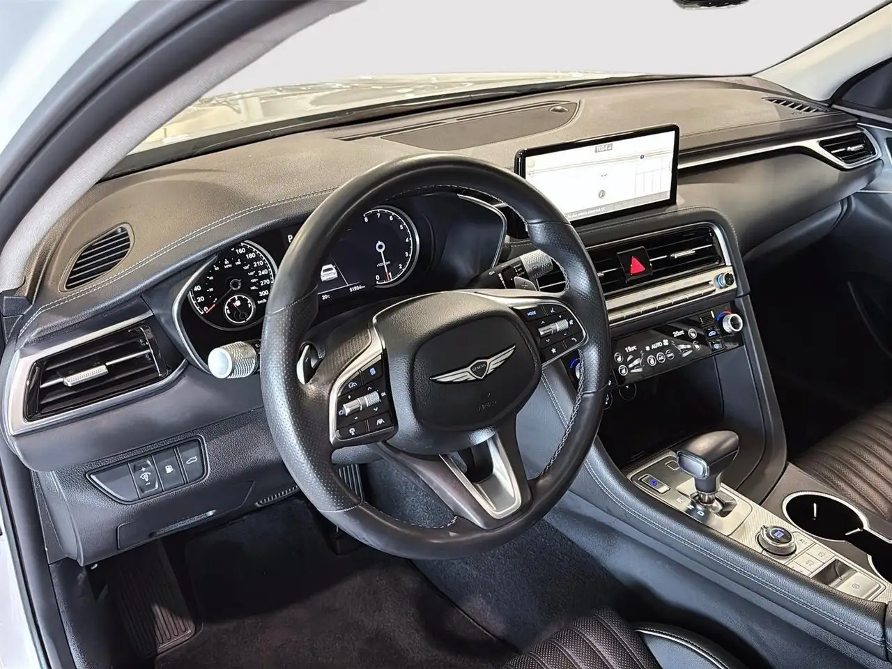 Genesis G70 - Image 4