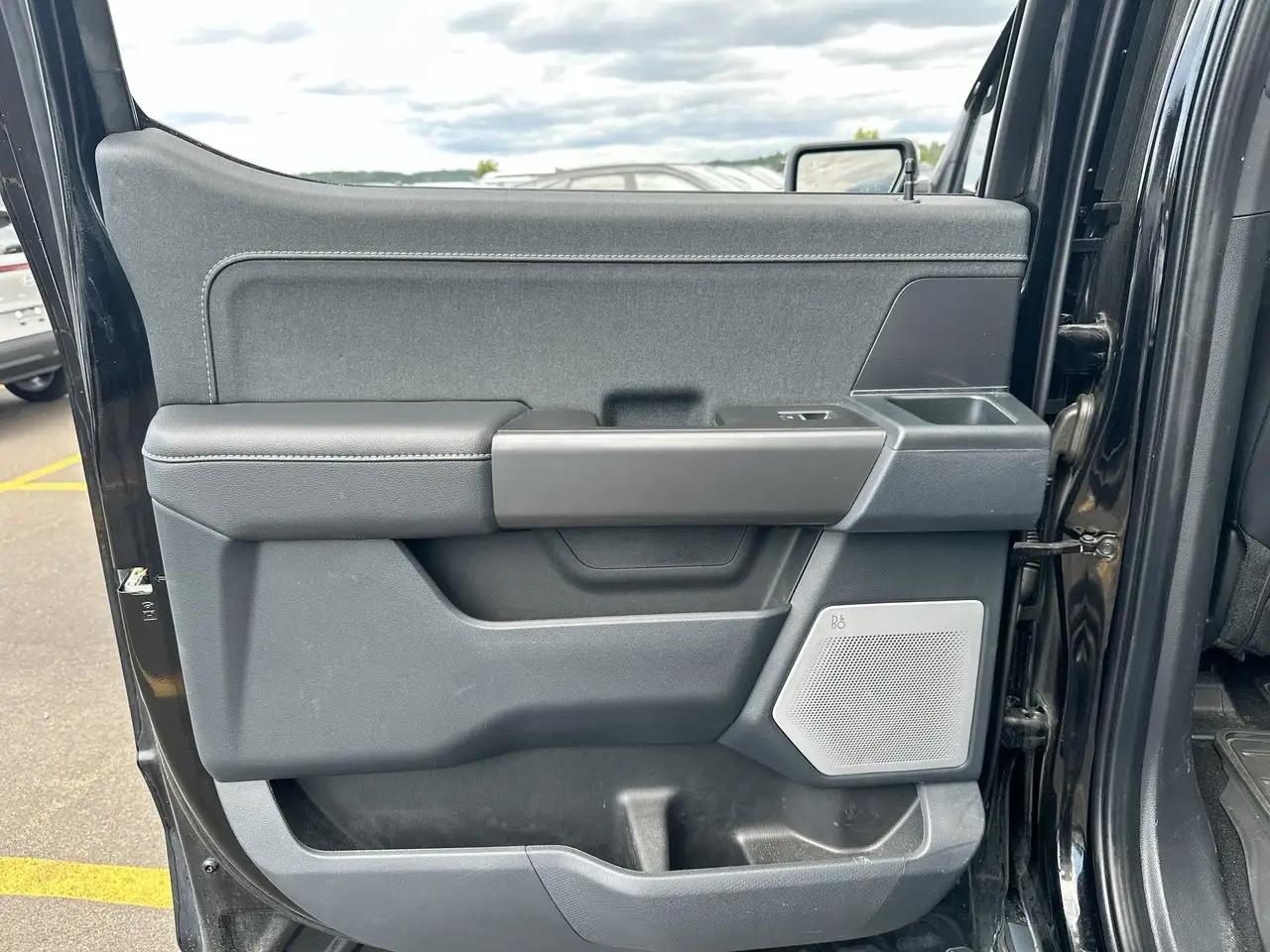 Ford F-150 - Image 35