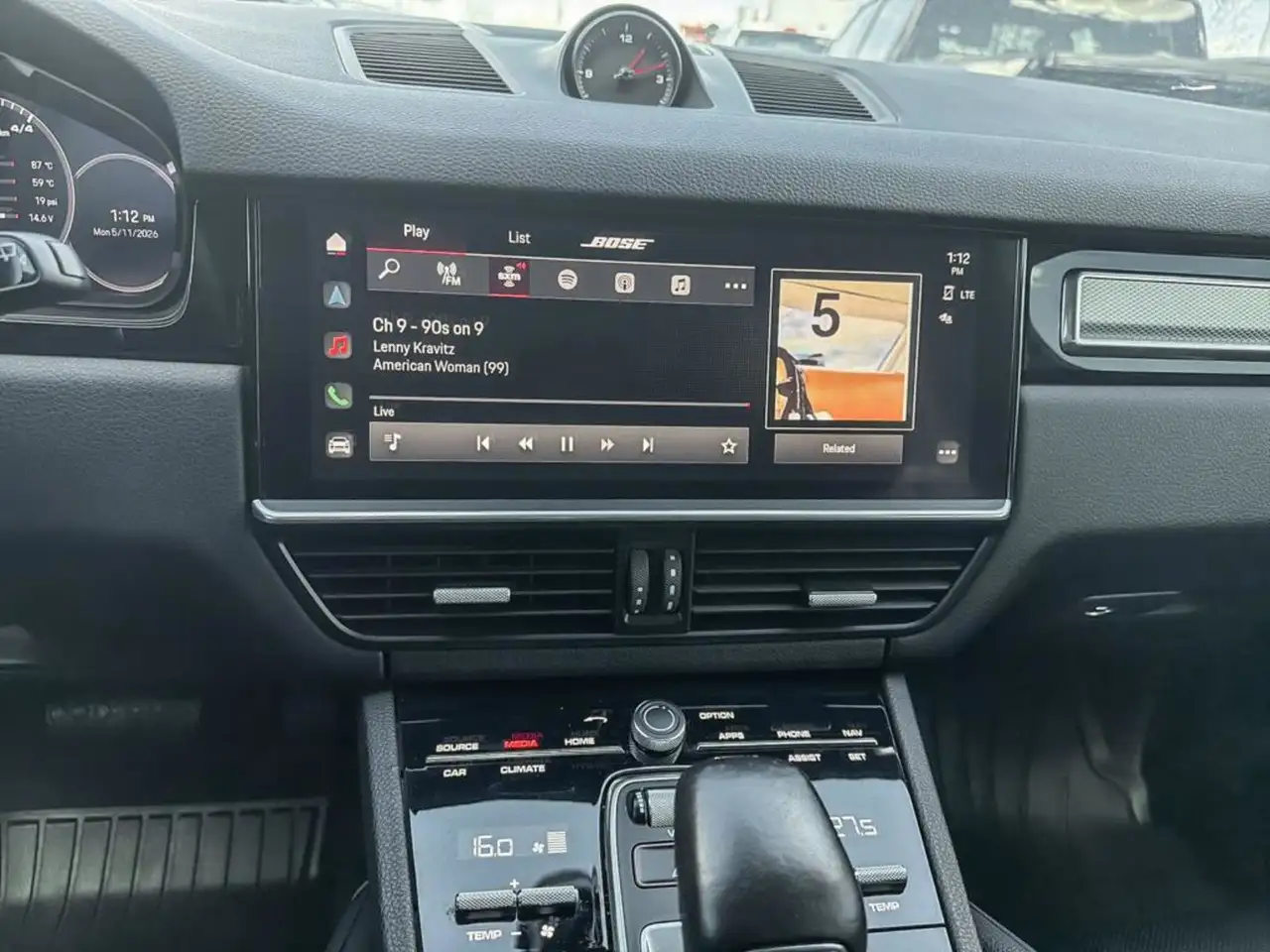 Porsche Cayenne - Image 19