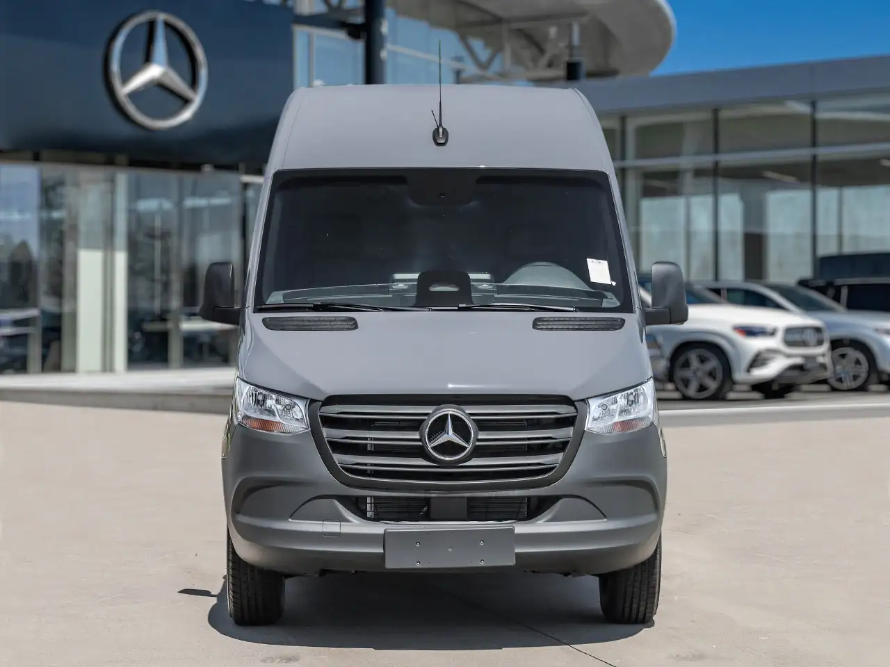 Mercedes-Benz Sprinter - Image 3