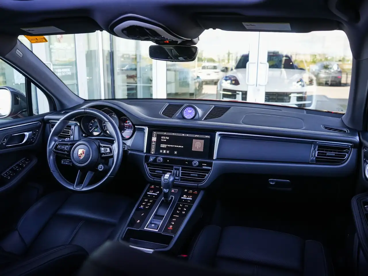 Porsche Macan - Image 21