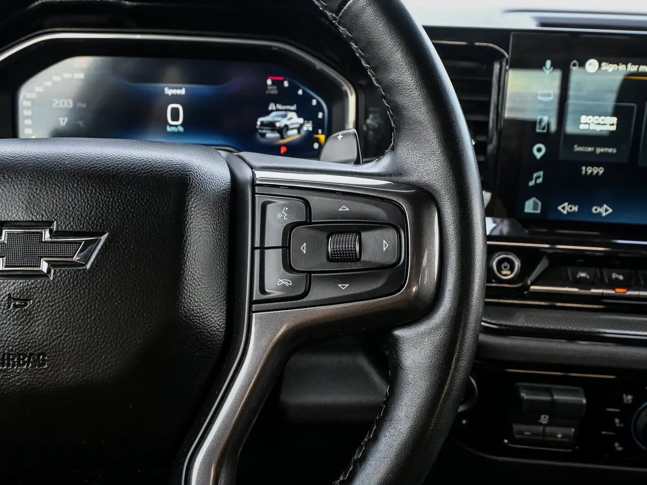 Chevrolet Silverado 1500 - Image 27