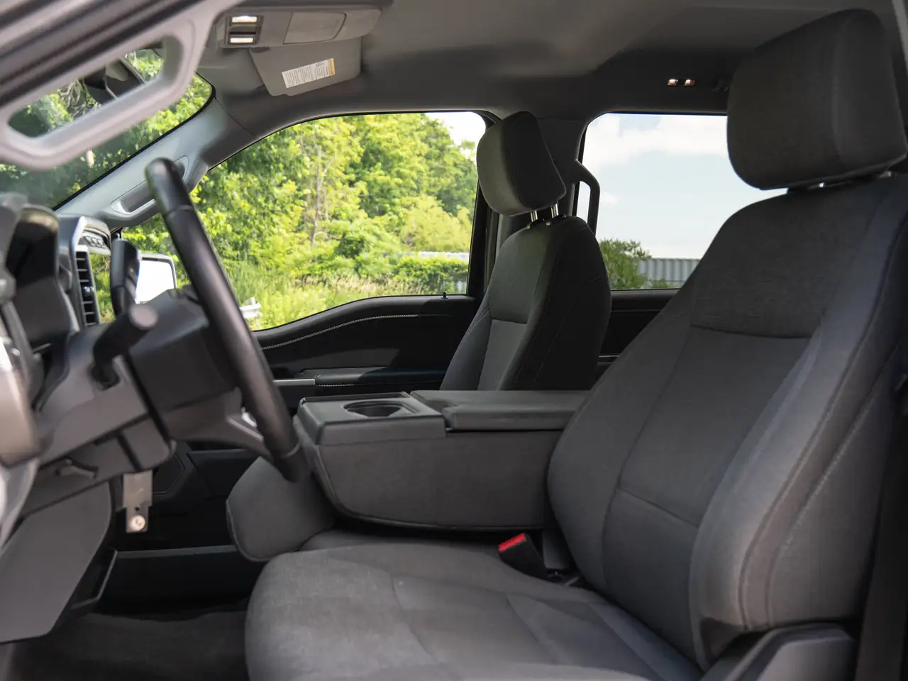 Ford F-150 - Image 23