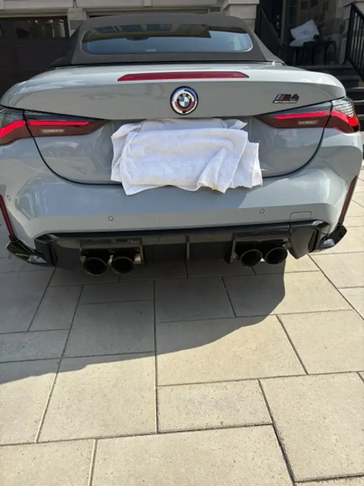 BMW M4 - Image 2
