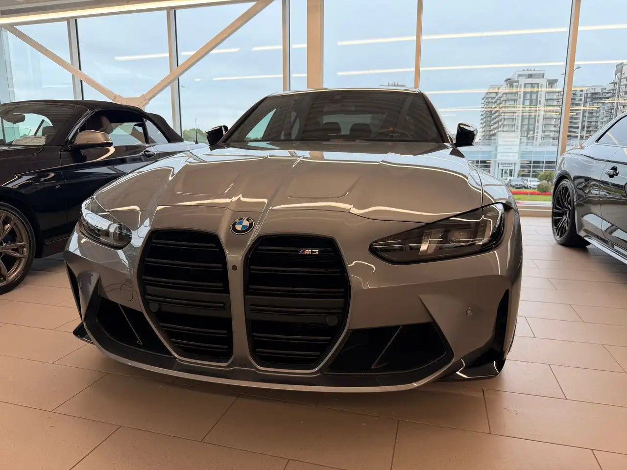 BMW M3 - Image 2