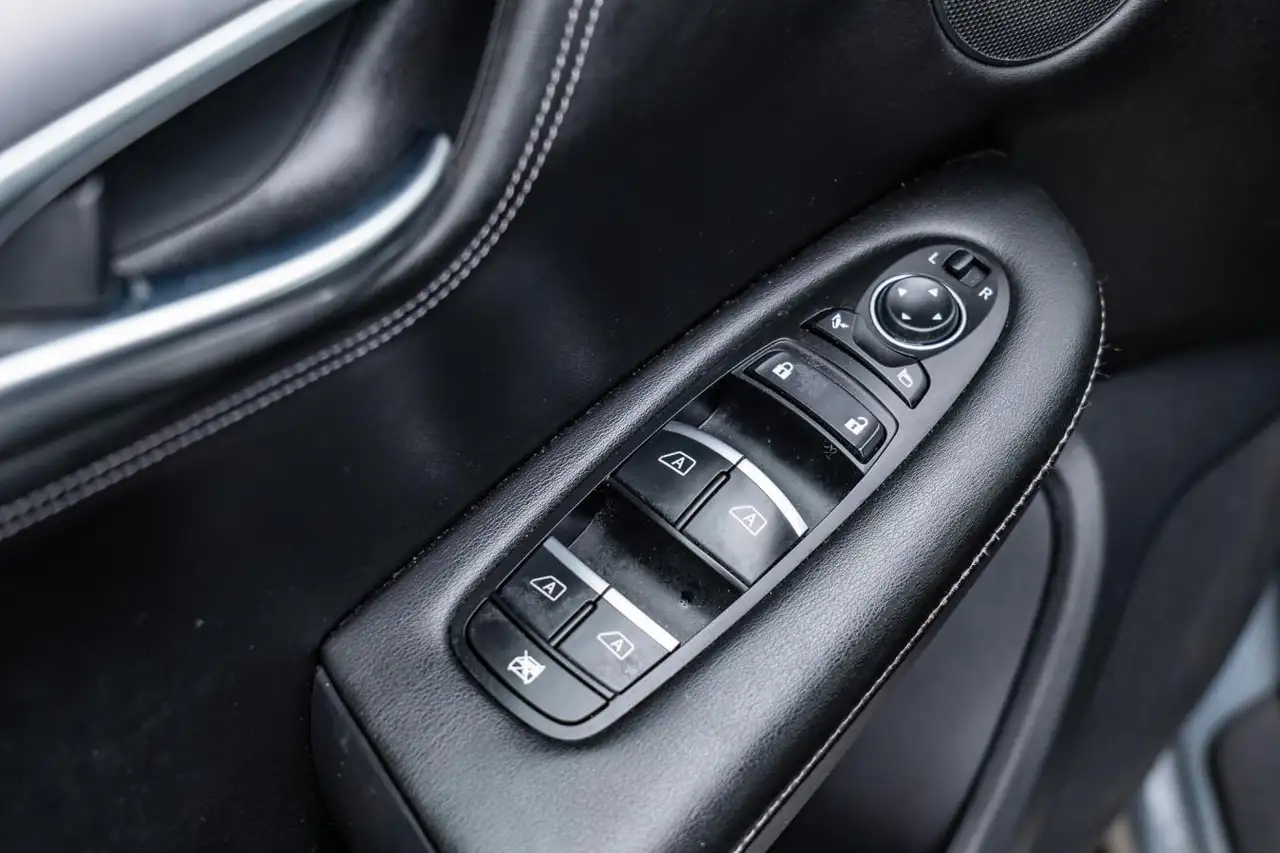 Infiniti QX55 - Image 12