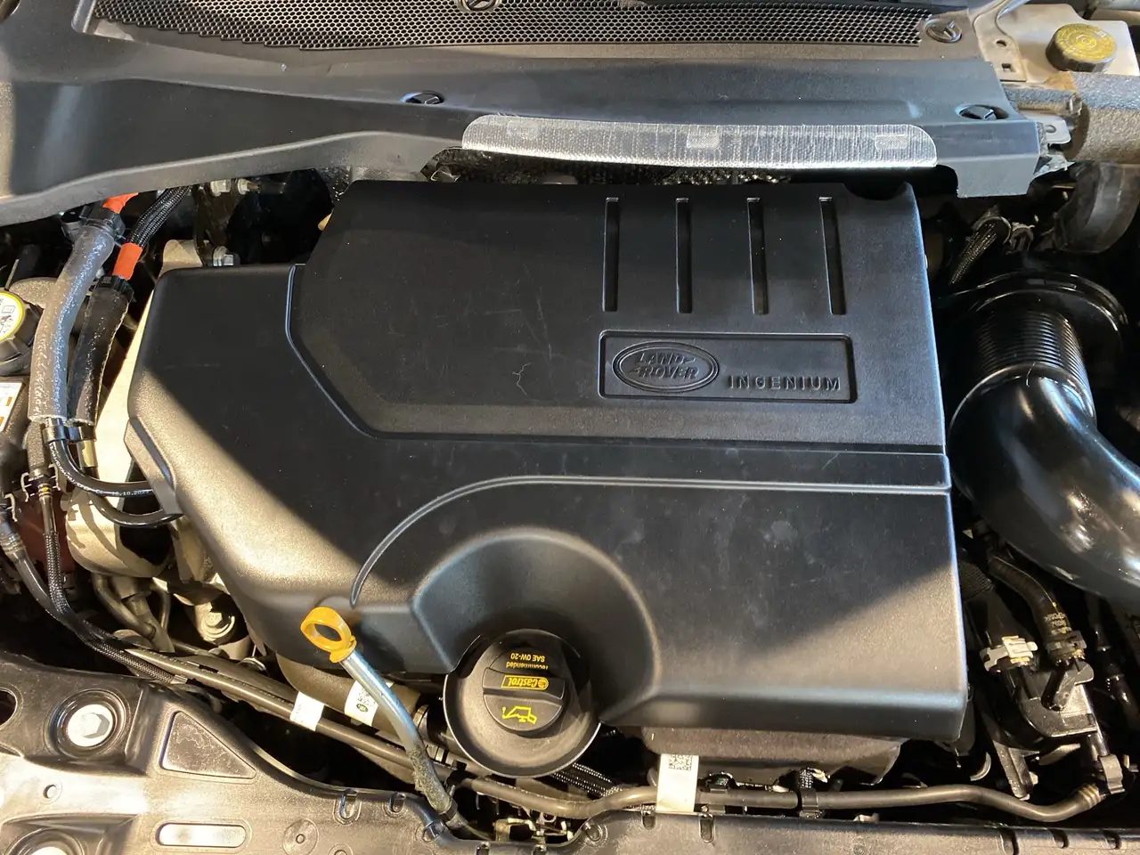 Land Rover Range Rover Evoque - Image 24