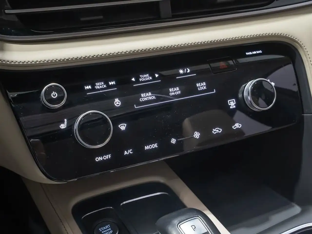 Infiniti QX60 - Image 19