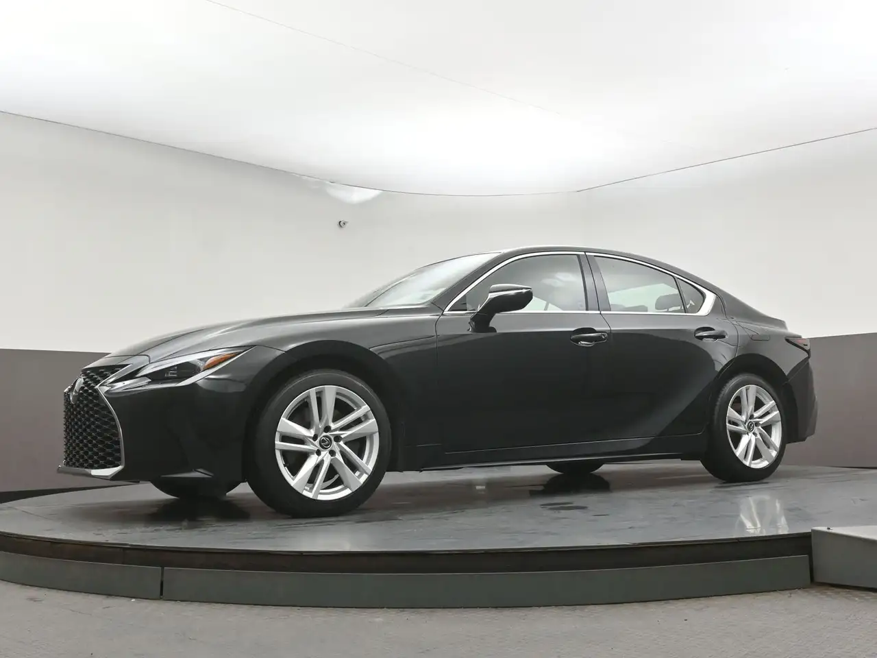 Lexus IS 300 - Image 42