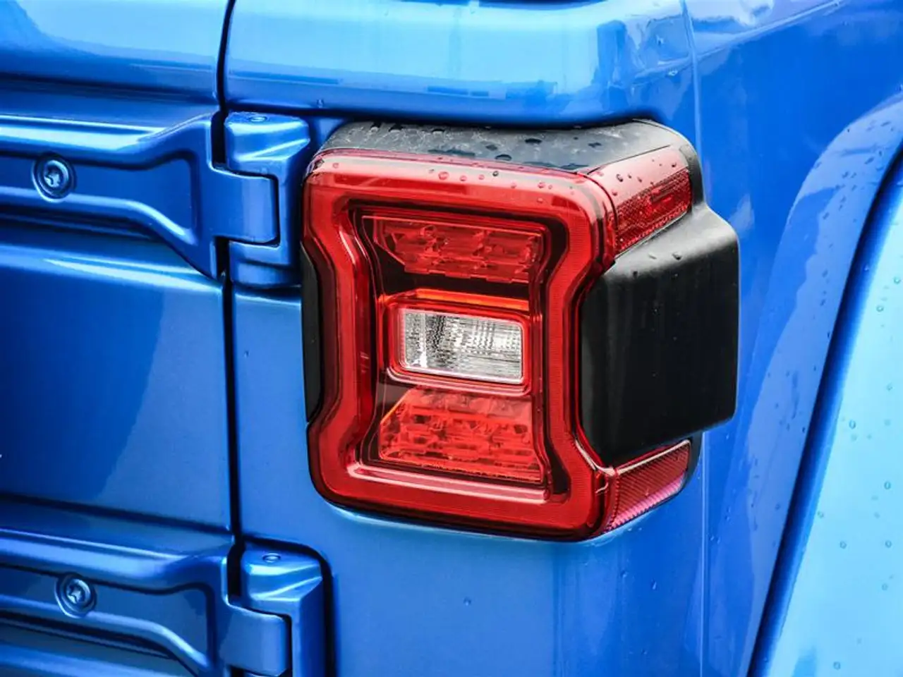 Jeep Wrangler - Image 6