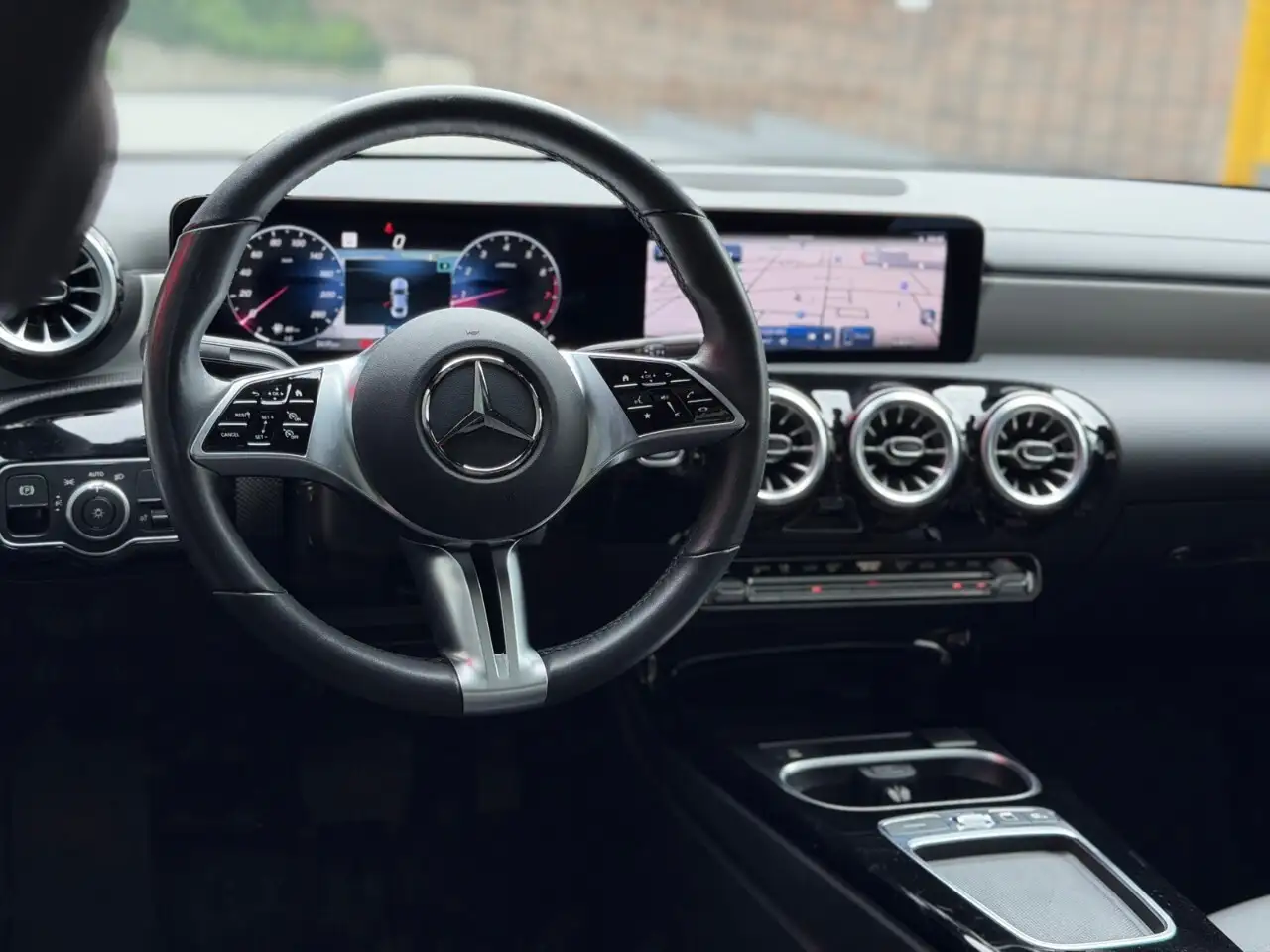 Mercedes-Benz CLA - Image 20