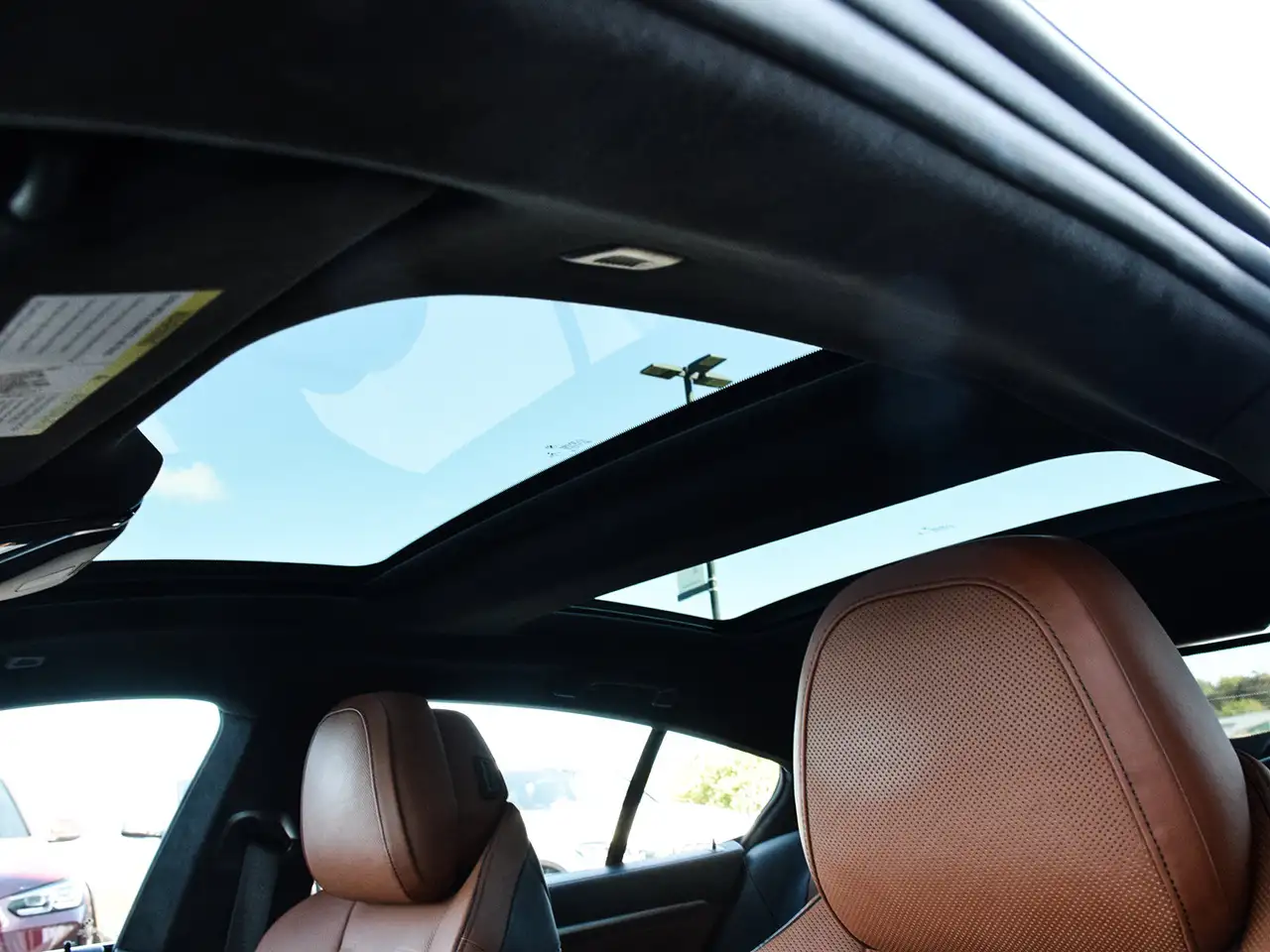 BMW 8 Series - Image 32