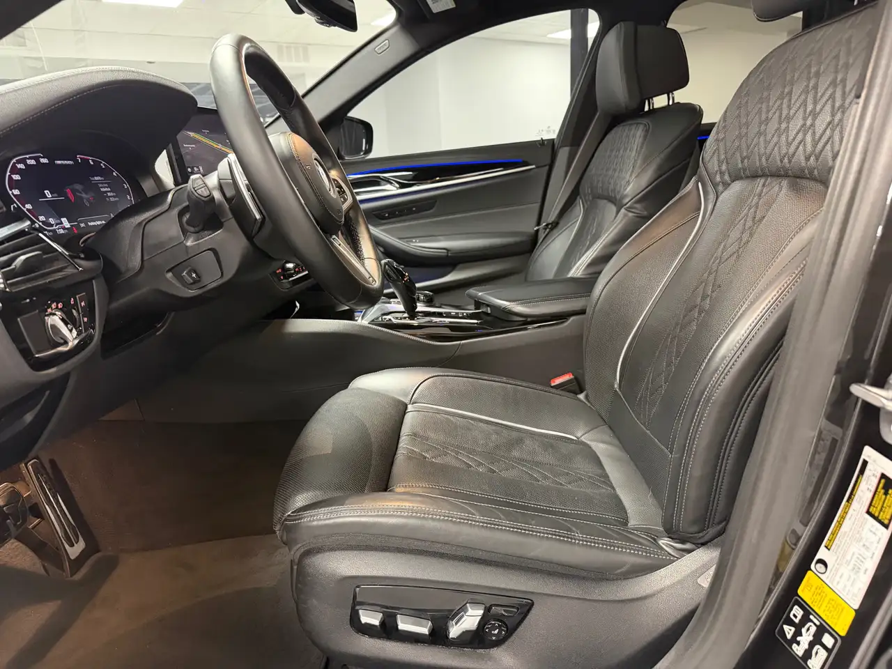 BMW 5 Series - Image 20