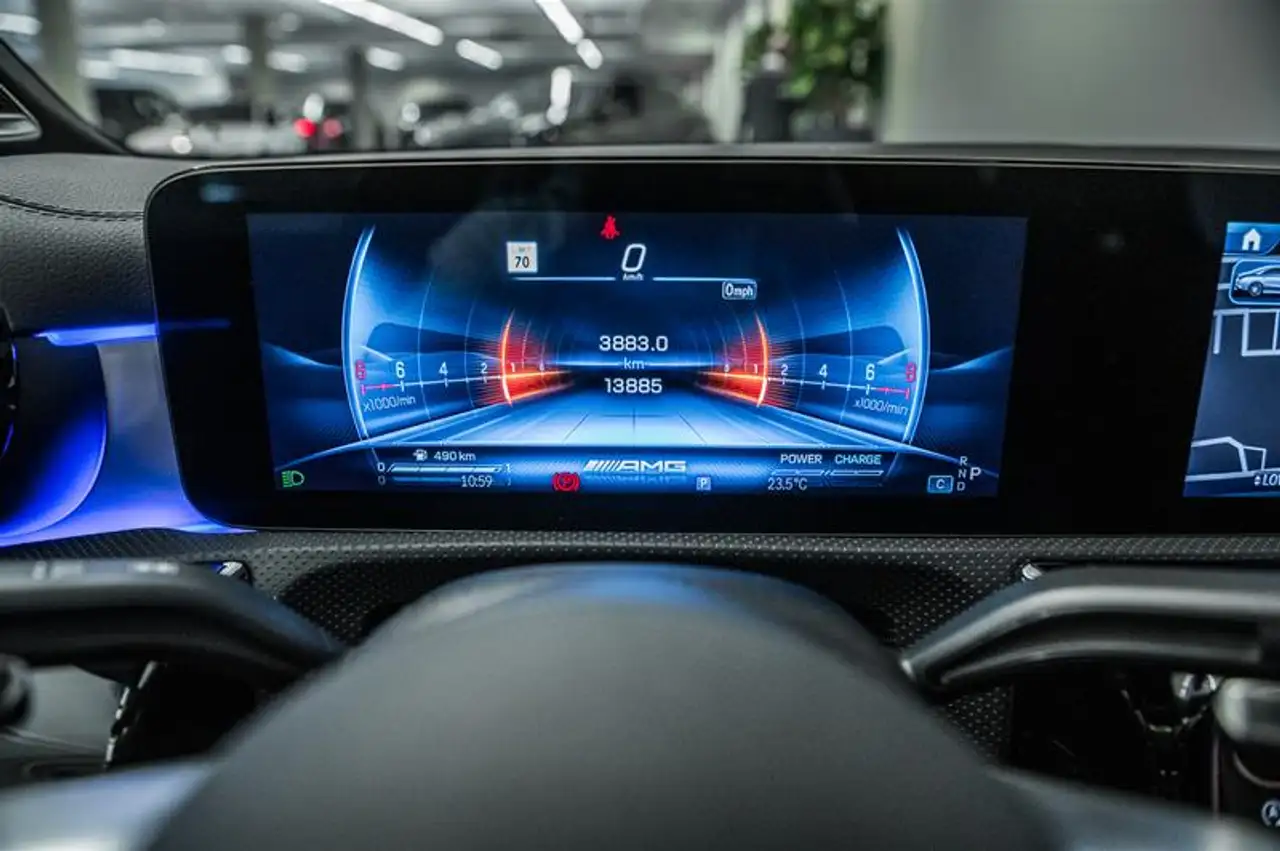 Mercedes-Benz CLA - Image 23