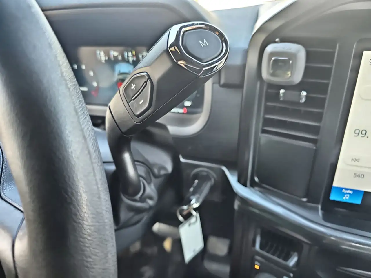 Ford F-150 - Image 18