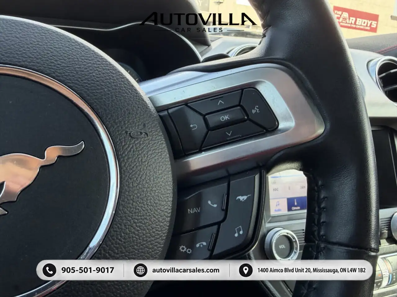 Ford Mustang - Image 12