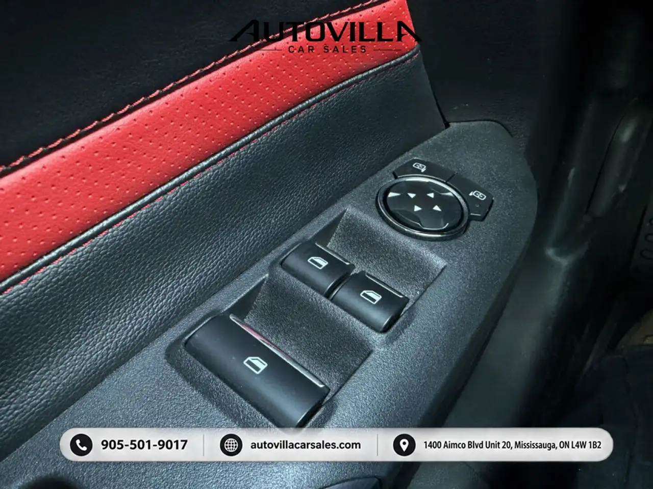 Ford Mustang - Image 16