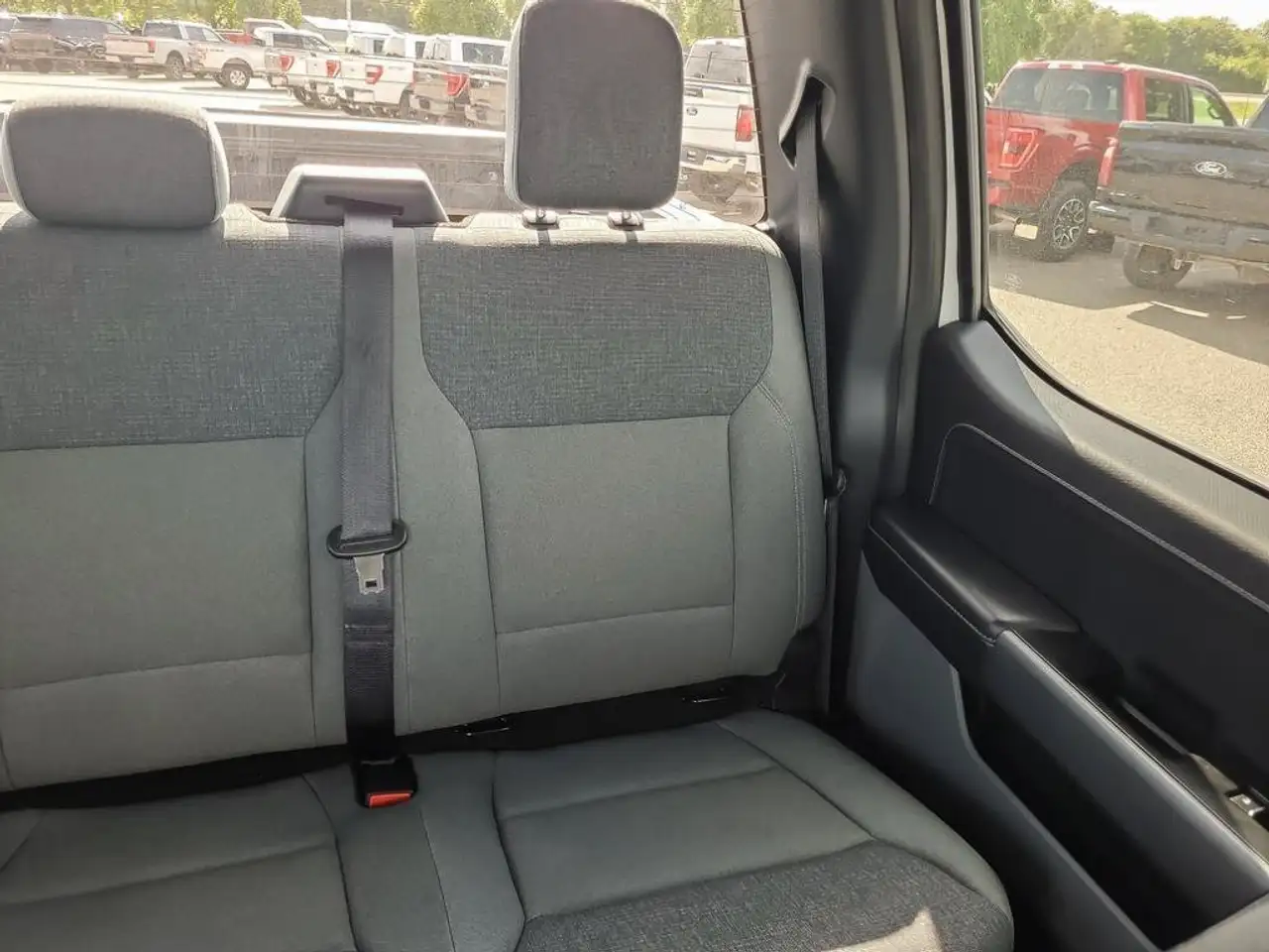 Ford F-150 - Image 14